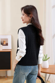 Women's V-neck Twist Knitted Vest